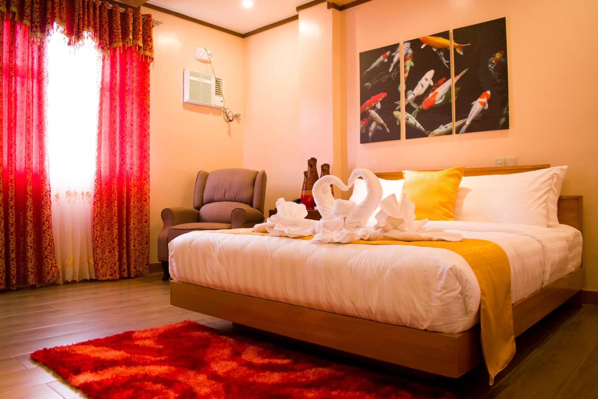 Royal Mansion Hotel Tabaco Екстериор снимка