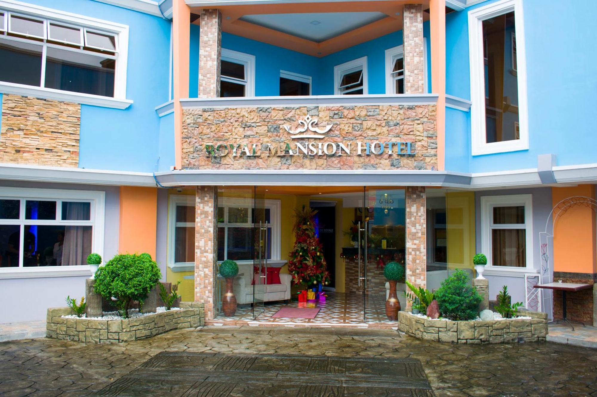Royal Mansion Hotel Tabaco Екстериор снимка