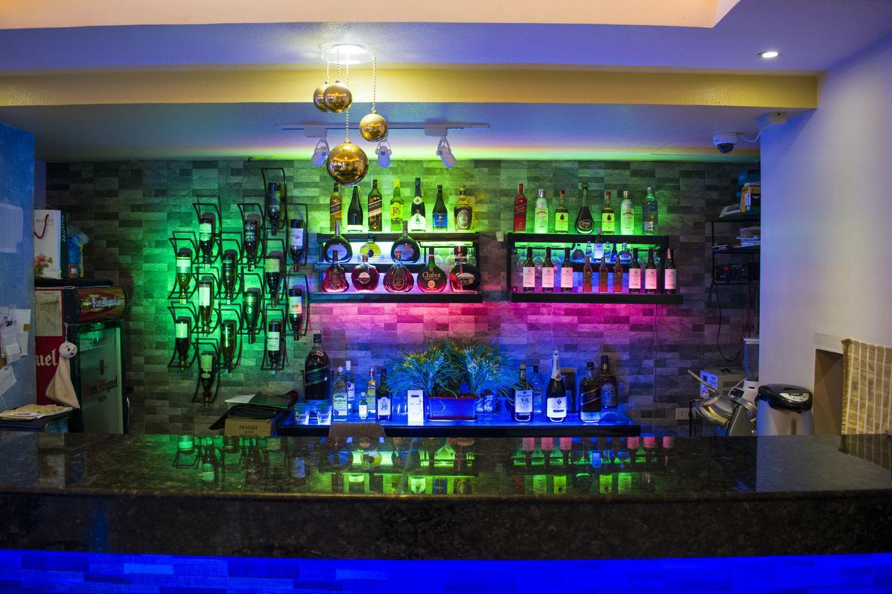 Royal Mansion Hotel Tabaco Екстериор снимка